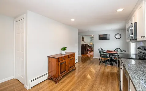 169 Central Street Hudson NH 03051