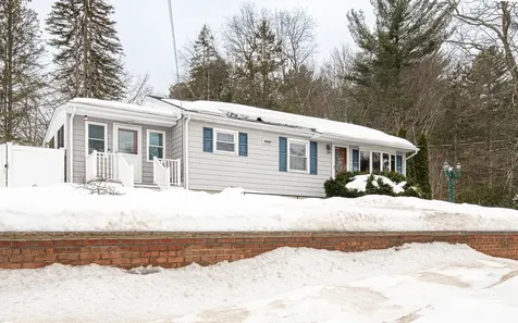 169 Central Street Hudson NH 03051