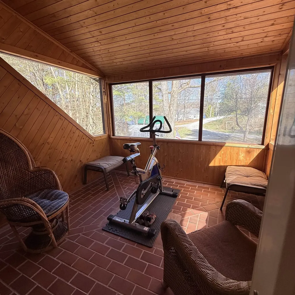 13 Tyminski Lane Hubbardton VT 05735