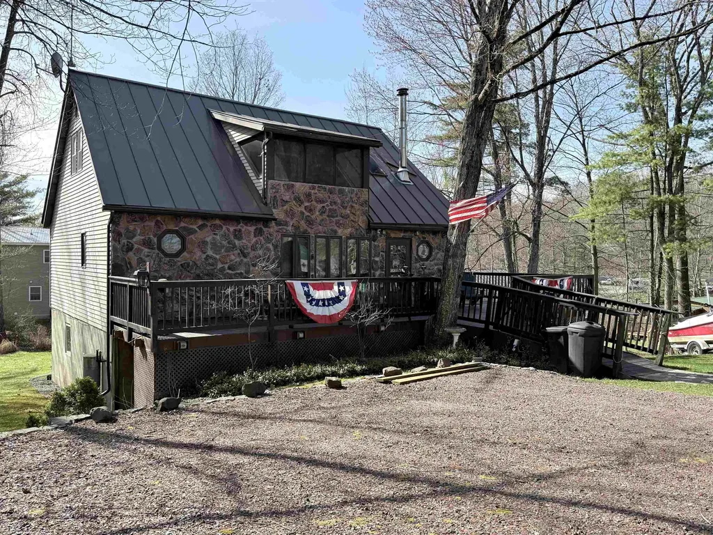 13 Tyminski Lane Hubbardton VT 05743