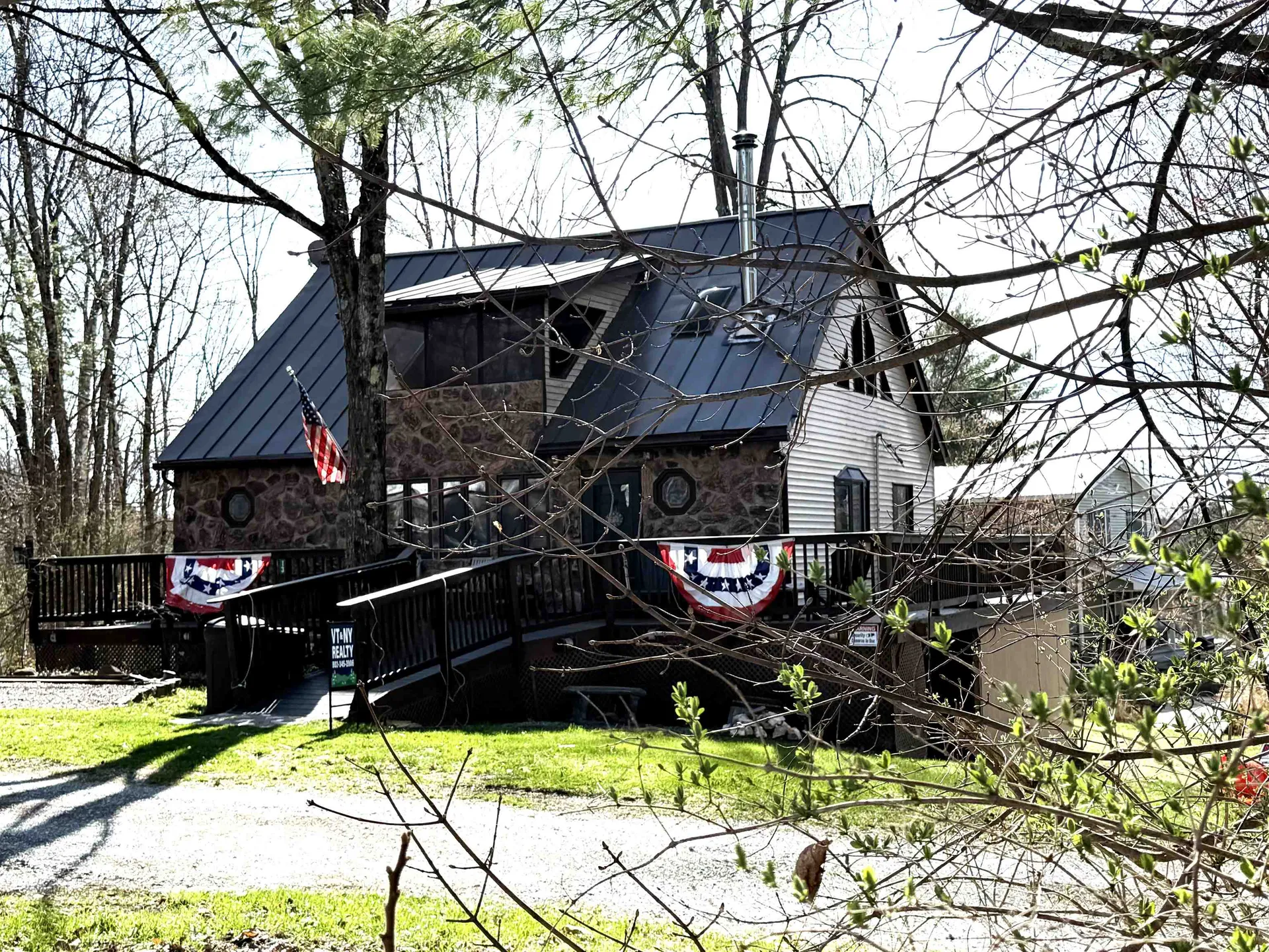 13 Tyminski Lane Hubbardton VT 05735