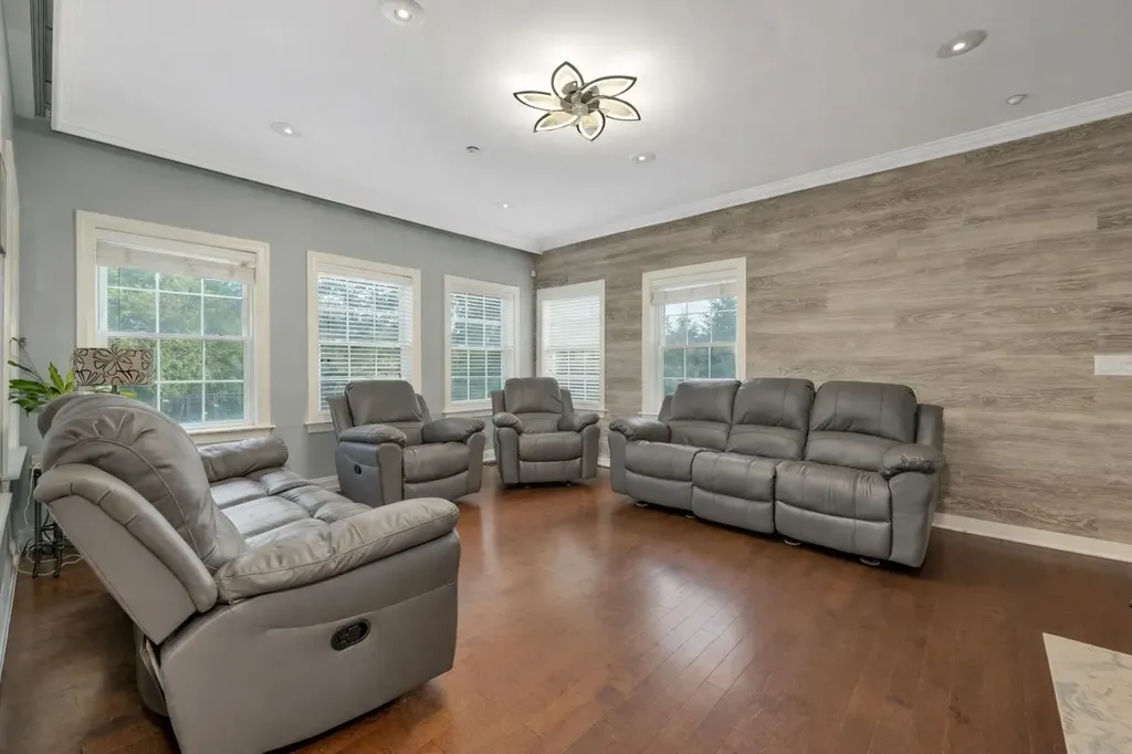 4 Black Bear Court Lebanon NH 03766