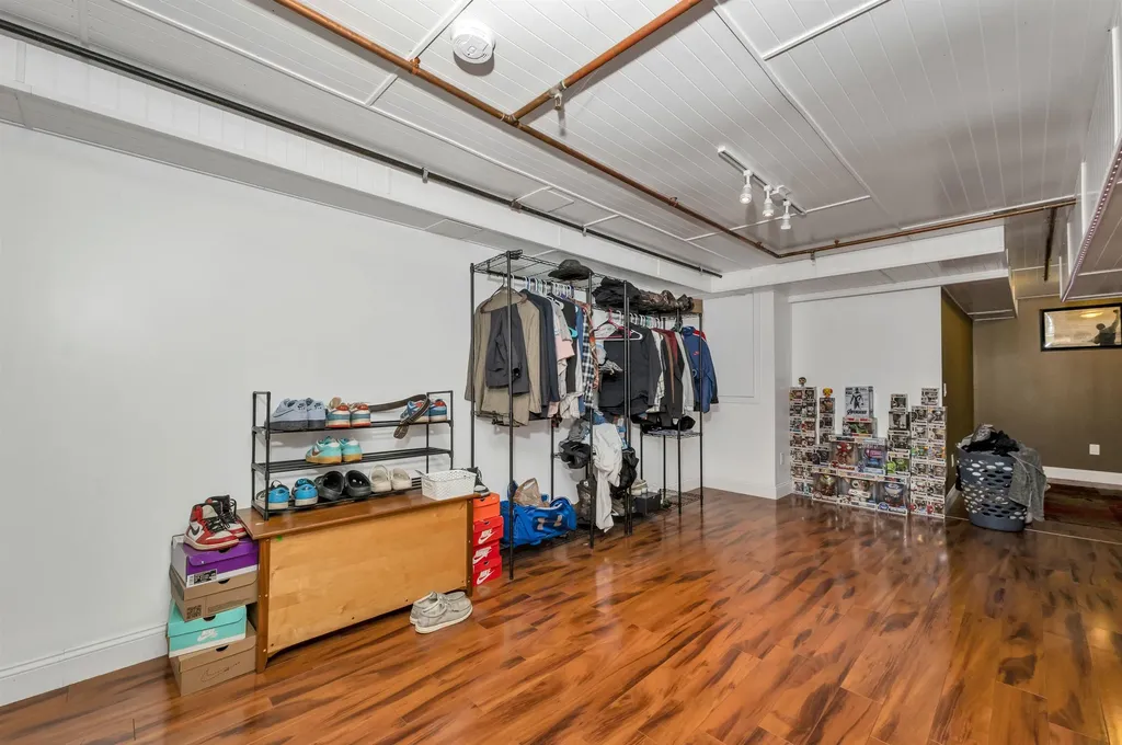 4 Black Bear Court Lebanon NH 03766