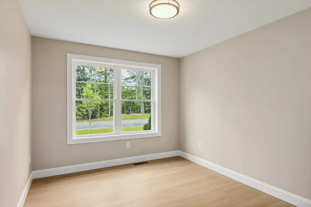 Unit 9 Willow Lane Rindge NH 03461