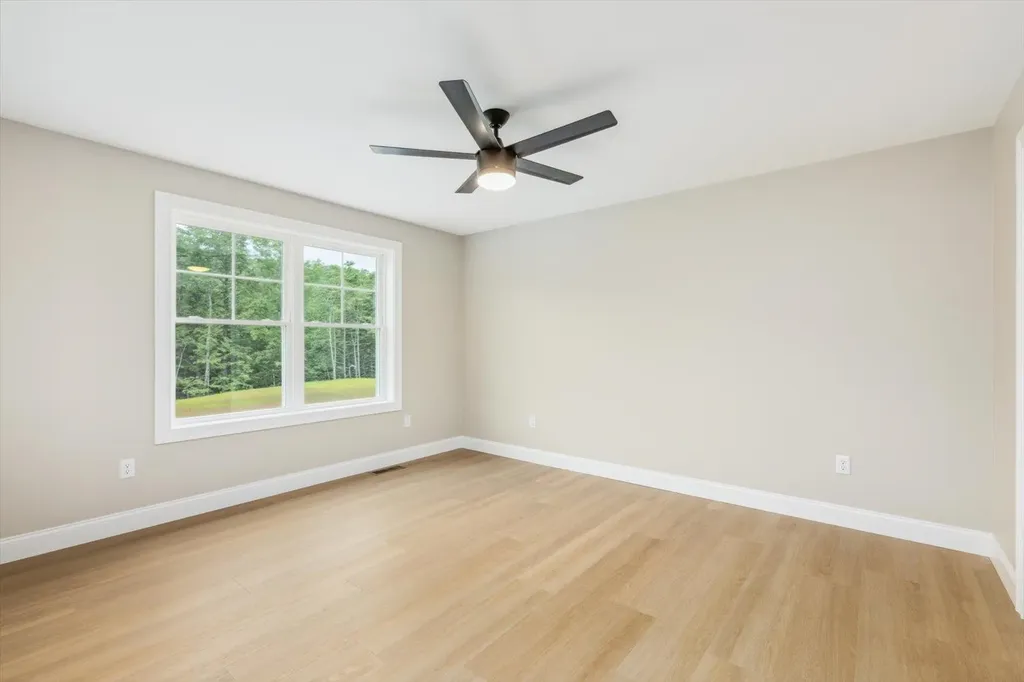 Unit 9 Willow Lane Rindge NH 03461