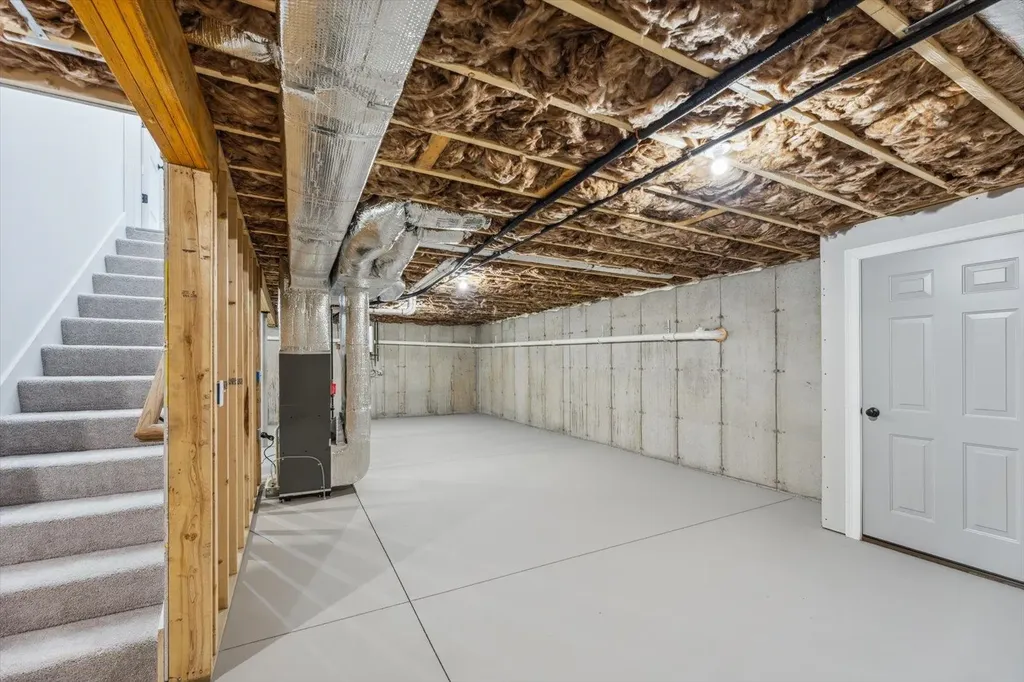 Unit 9 Willow Lane Rindge NH 03461