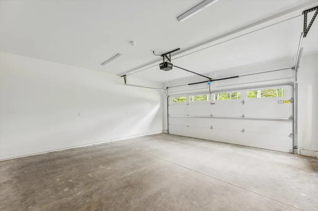 Unit 9 Willow Lane Rindge NH 03461