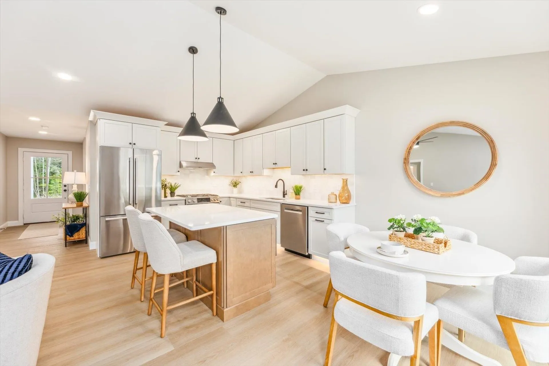 Unit 9 Willow Lane Rindge NH 03461