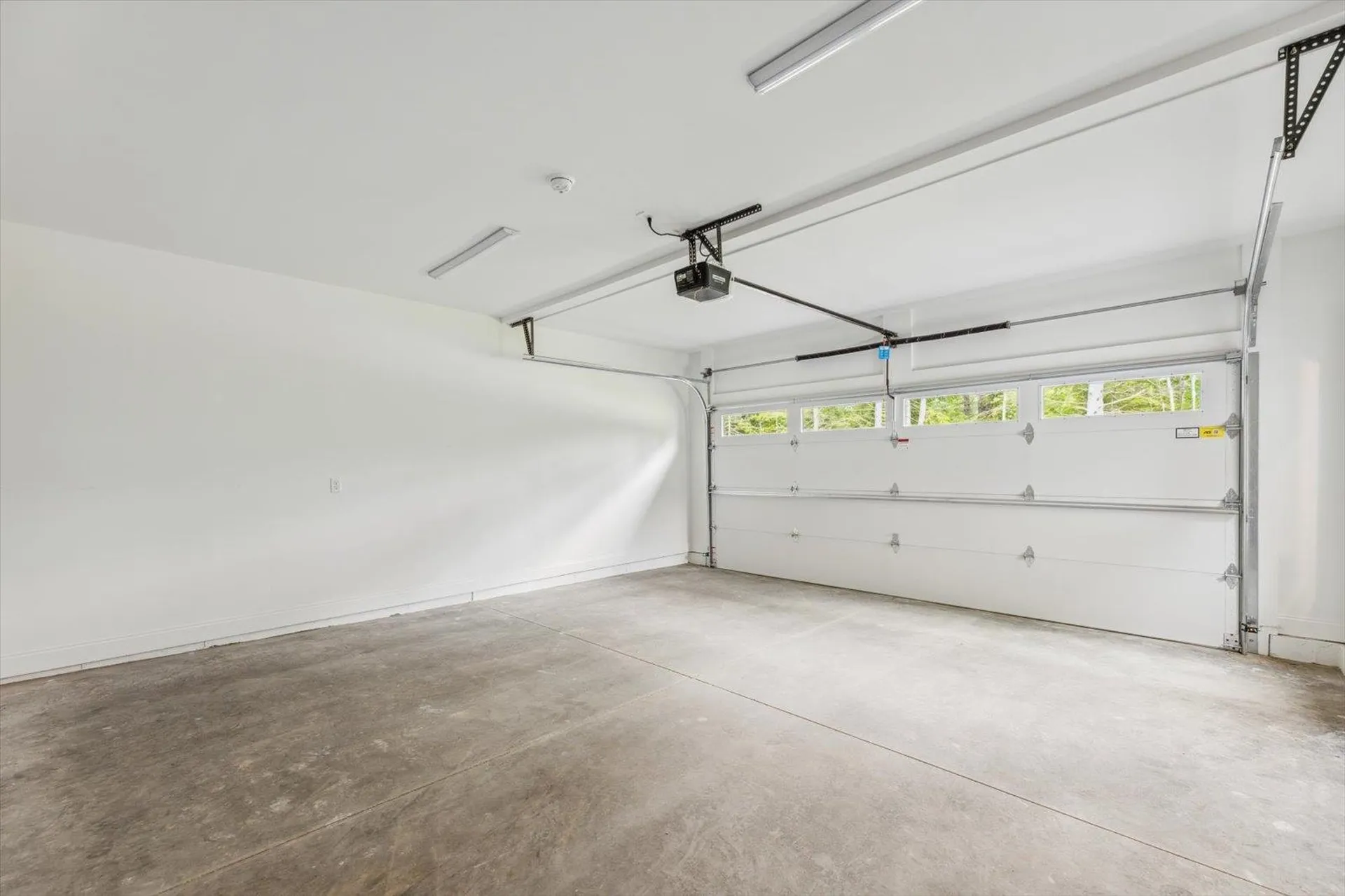 Unit 9 Willow Lane Rindge NH 03461