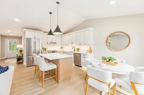 Unit 9 Willow Lane Rindge NH 03461