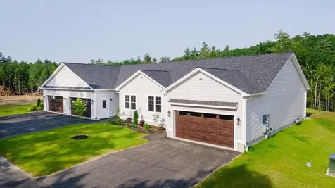 Unit 9 Willow Lane Rindge NH 03461