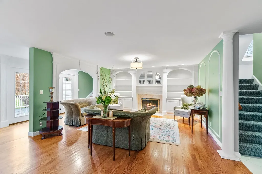 37 Brady Avenue Salem NH 03079