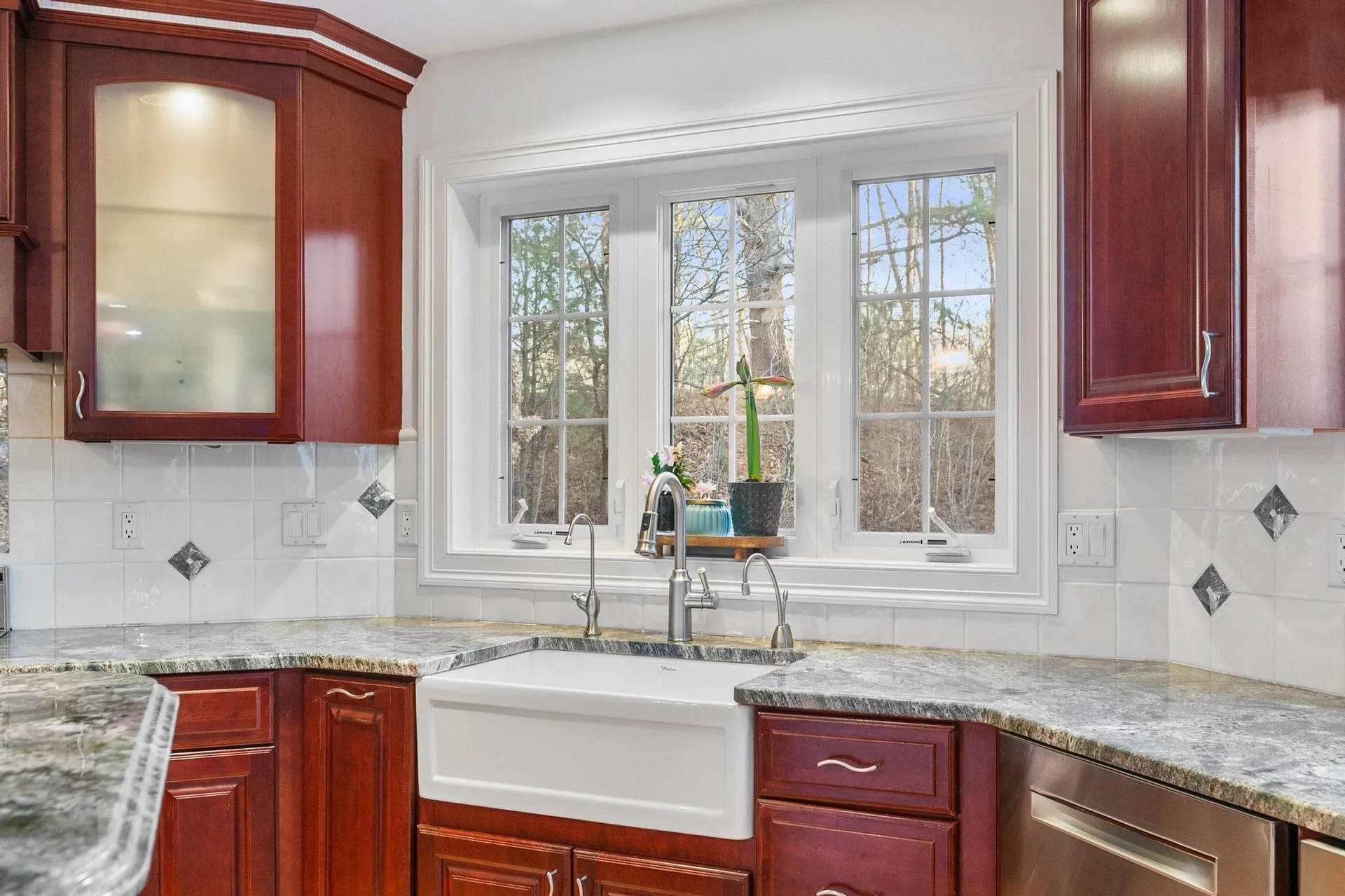 37 Brady Avenue Salem NH 03079