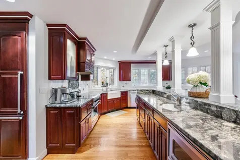 37 Brady Avenue Salem NH 03079