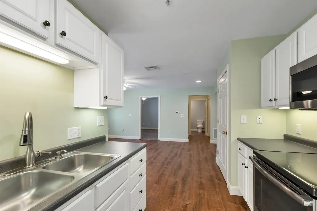 597R Lafayette Road Hampton NH 03842
