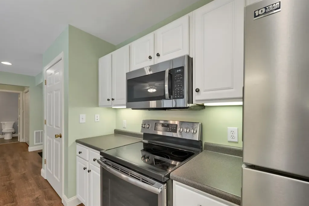 597R Lafayette Road Hampton NH 03842