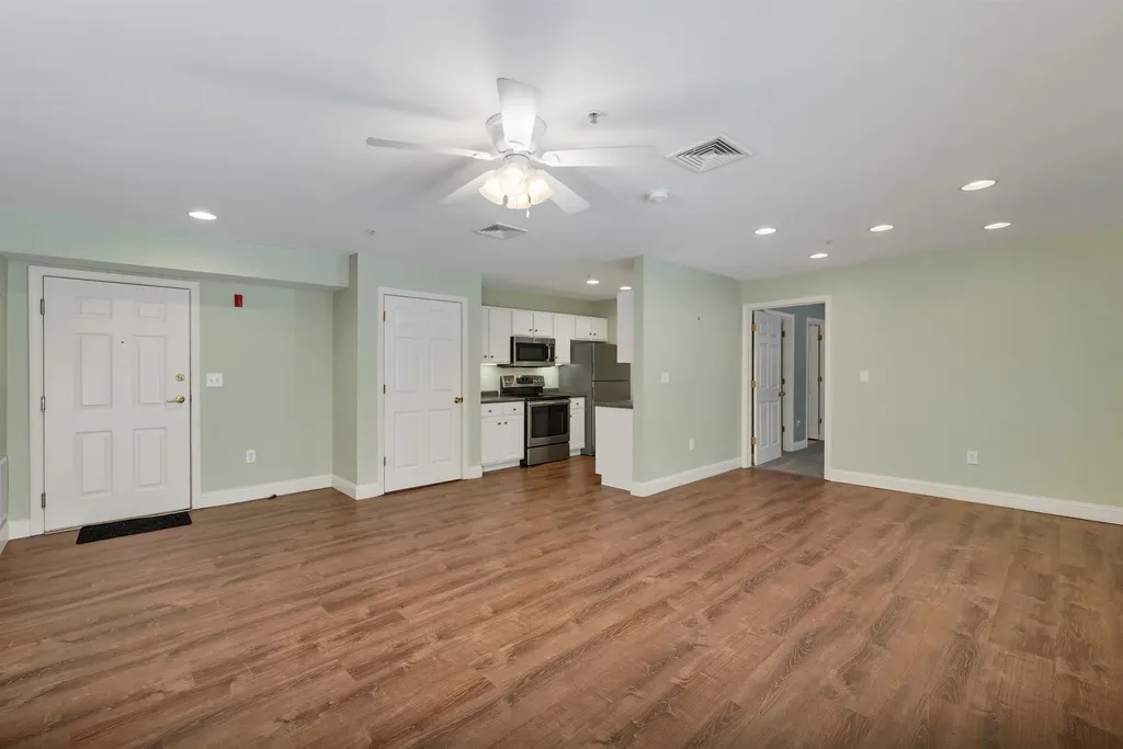 597R Lafayette Road Hampton NH 03842