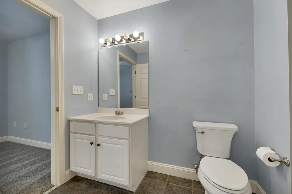597R Lafayette Road Hampton NH 03842