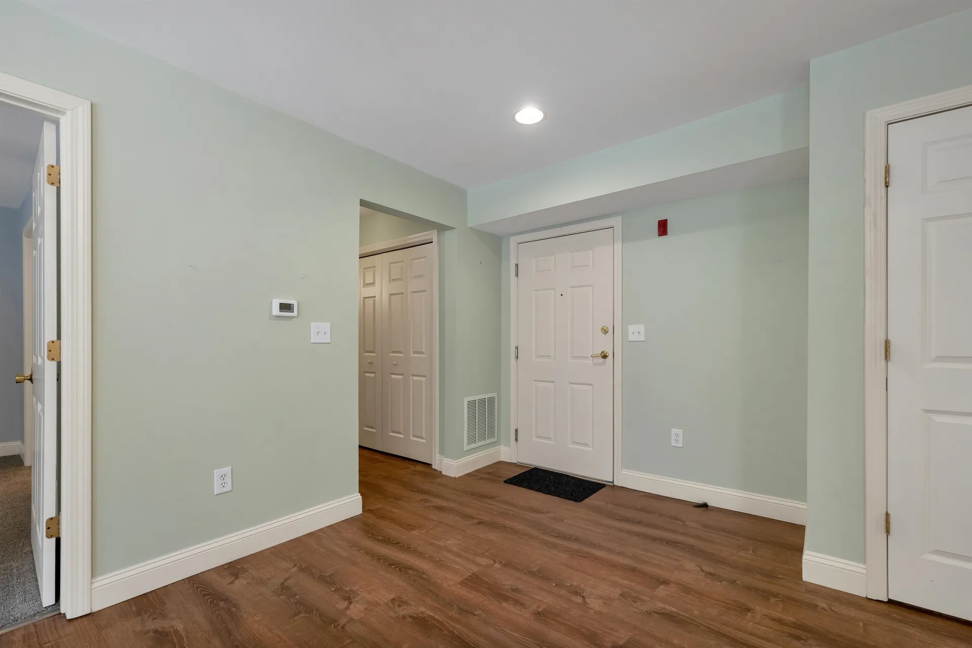 597R Lafayette Road Hampton NH 03842