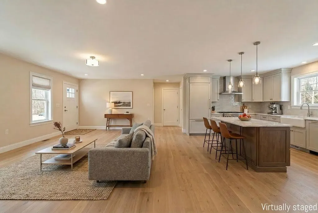 370 Hare Road Milton NH 03851