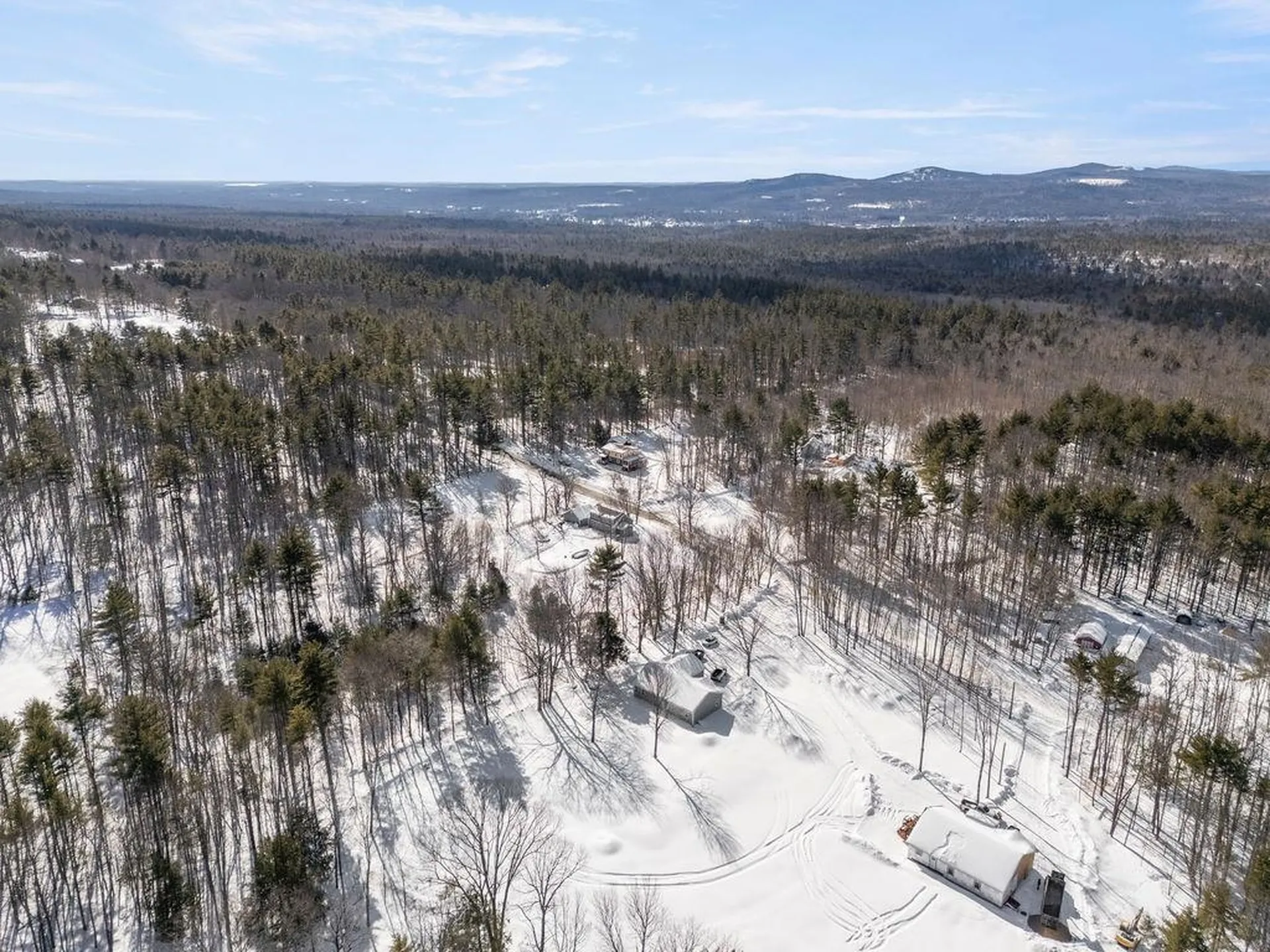 370 Hare Road Milton NH 03851