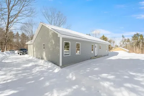 370 Hare Road Milton NH 03851