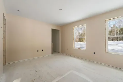 370 Hare Road Milton NH 03851