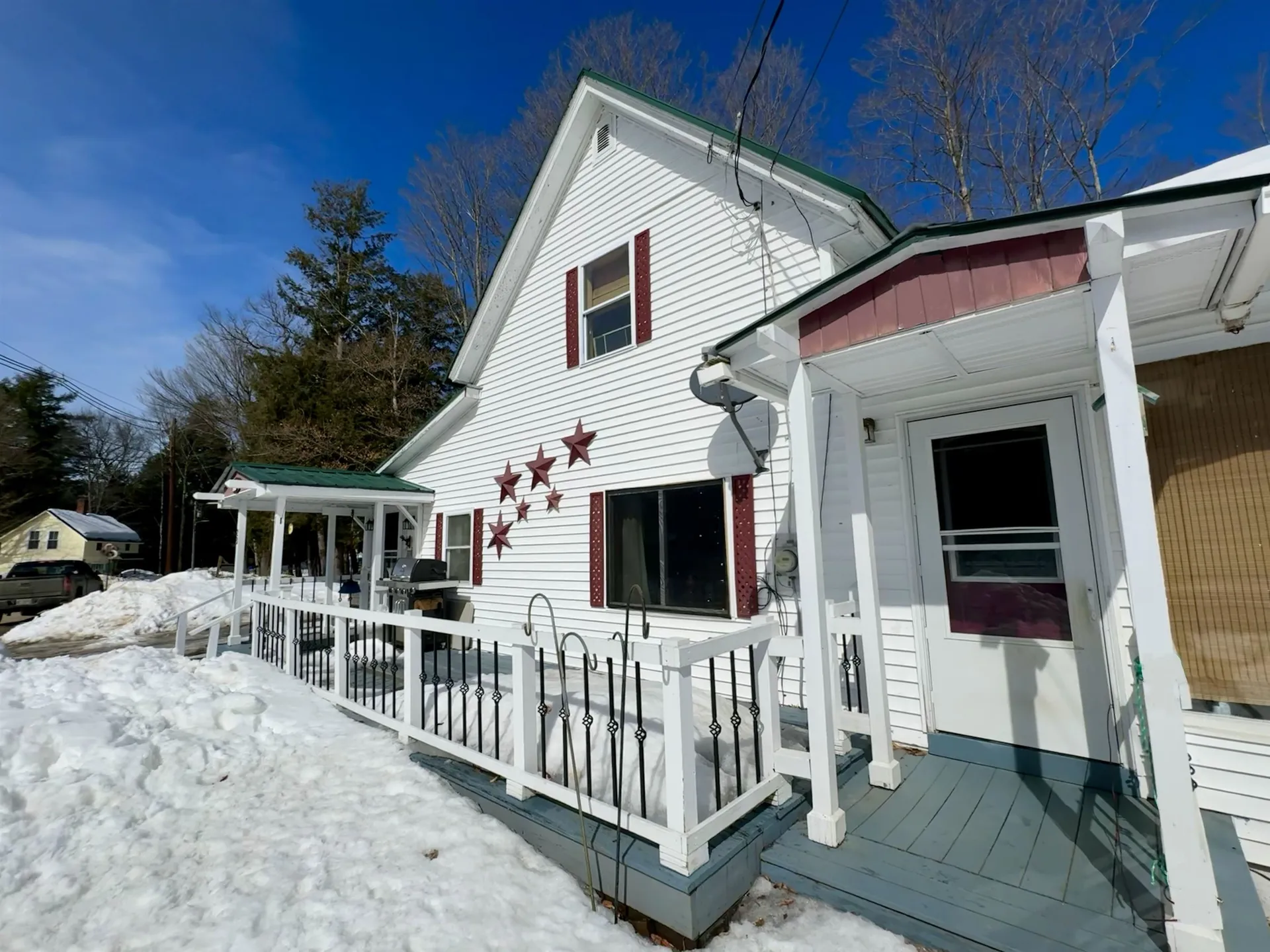 23 Courtney Road Woodstock NH 03262