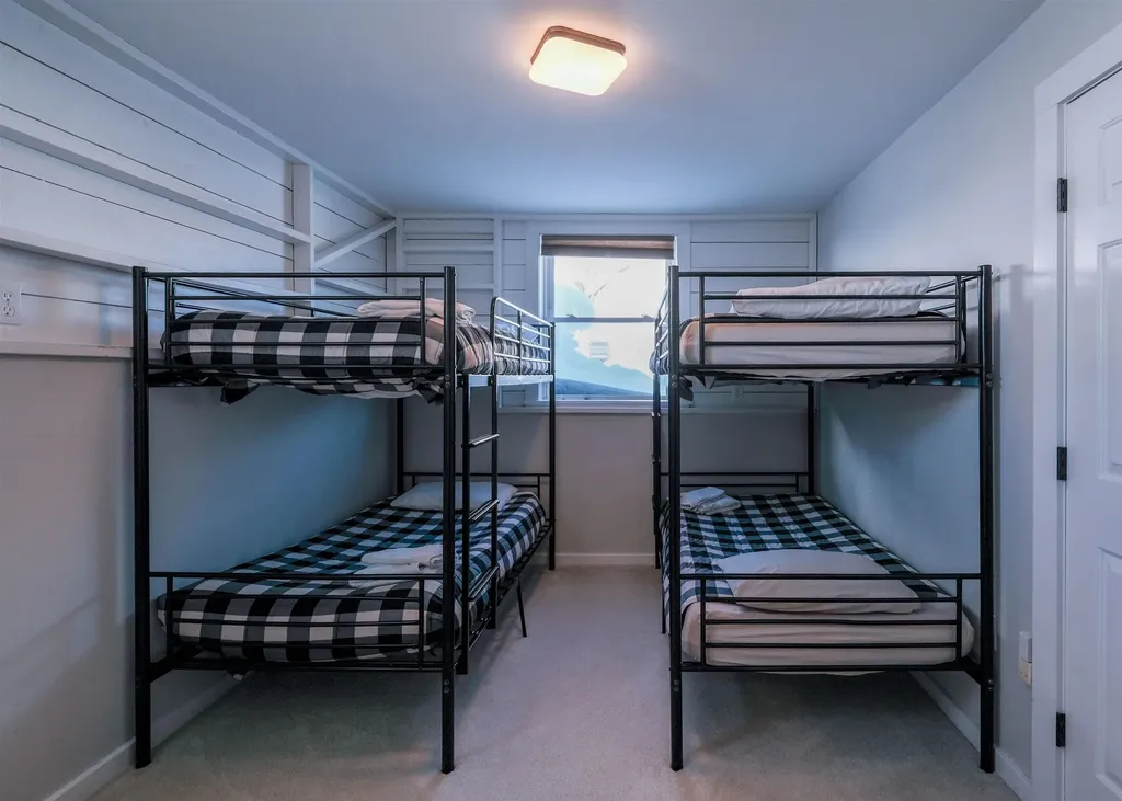 35 White Loop Ludlow VT 05149