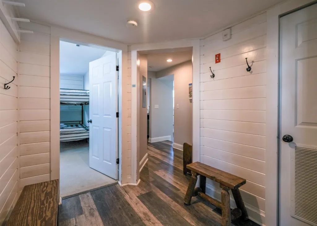 35 White Loop Ludlow VT 05149