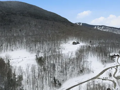 8 Buck Road Lincoln NH 03251