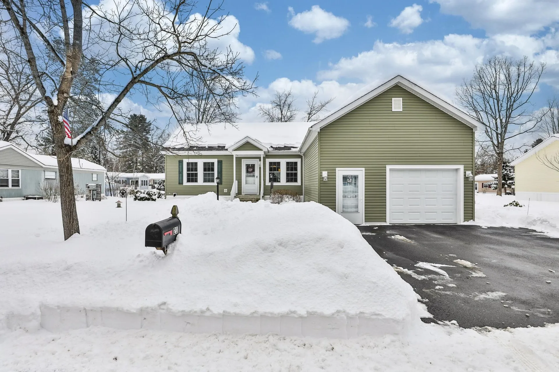 21 Fairfield Drive Concord NH 03301