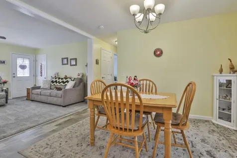 21 Fairfield Drive Concord NH 03301