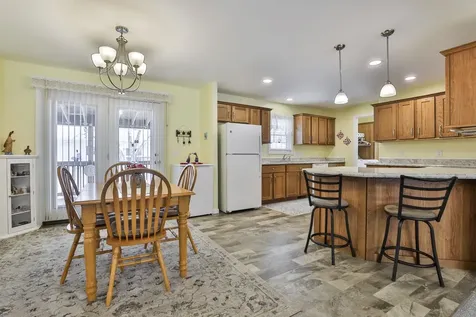 21 Fairfield Drive Concord NH 03301