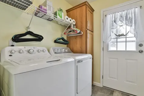 21 Fairfield Drive Concord NH 03301