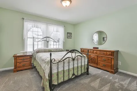 21 Fairfield Drive Concord NH 03301