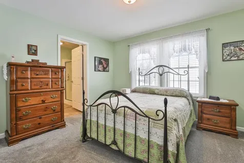 21 Fairfield Drive Concord NH 03301