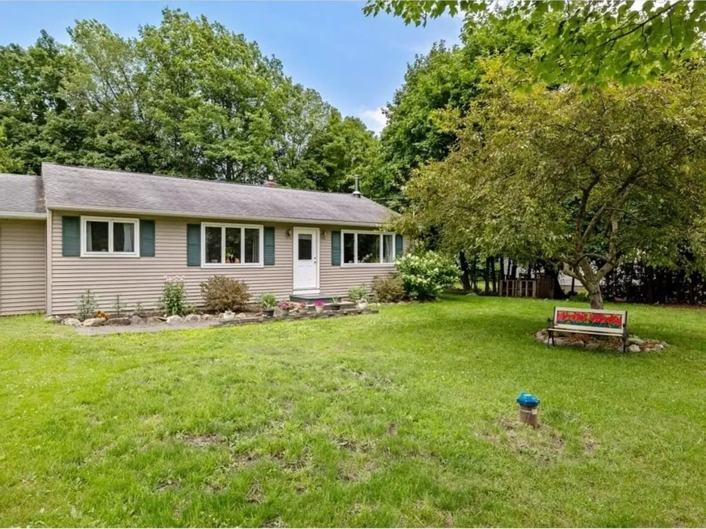 102 Mcginn Drive St. Albans Town VT 05478