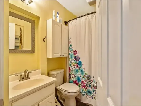 102 Mcginn Drive St. Albans Town VT 05478