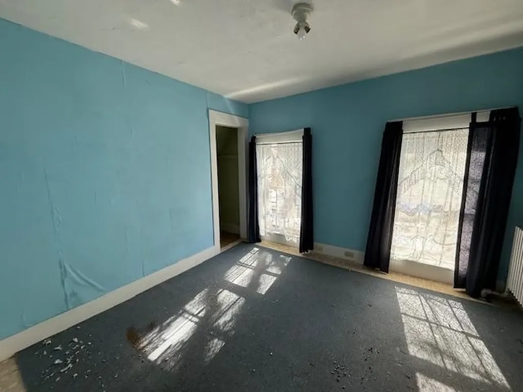 28 High Street Littleton NH 03561