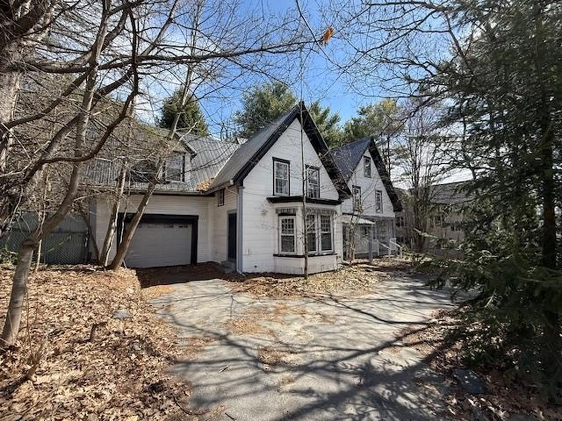 28 High Street Littleton NH 03561