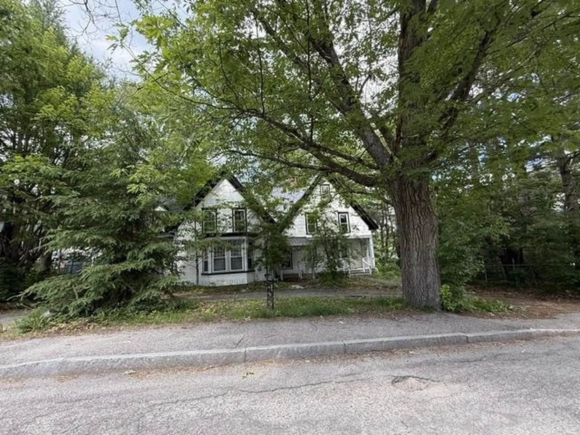 28 High Street Littleton NH 03561