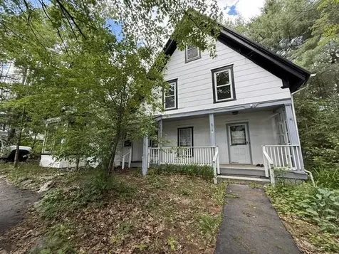 28 High Street Littleton NH 03561