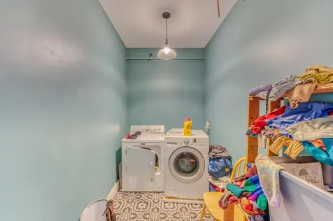 443 Railroad Street St. Johnsbury VT 05819