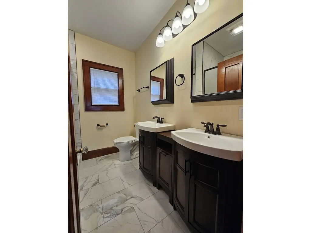 44 Drew Street Burlington VT 05401