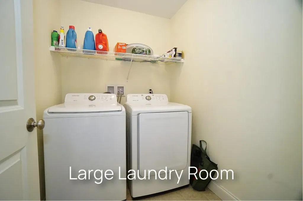 118-3 Hall Road Fremont NH 03044