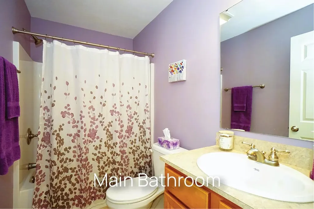 118-3 Hall Road Fremont NH 03044