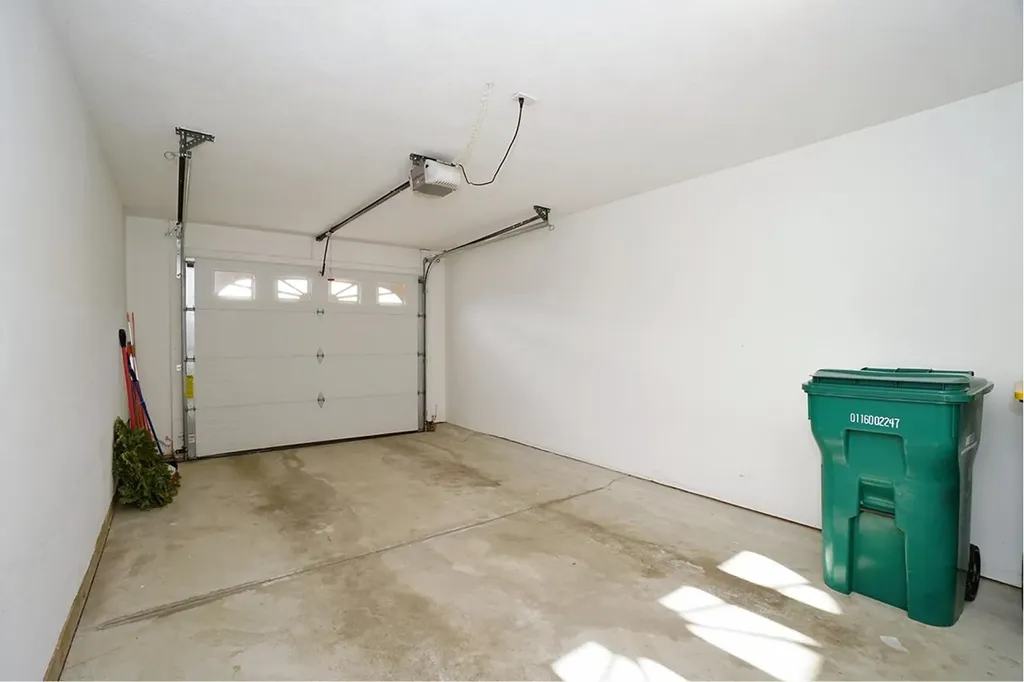 118-3 Hall Road Fremont NH 03044