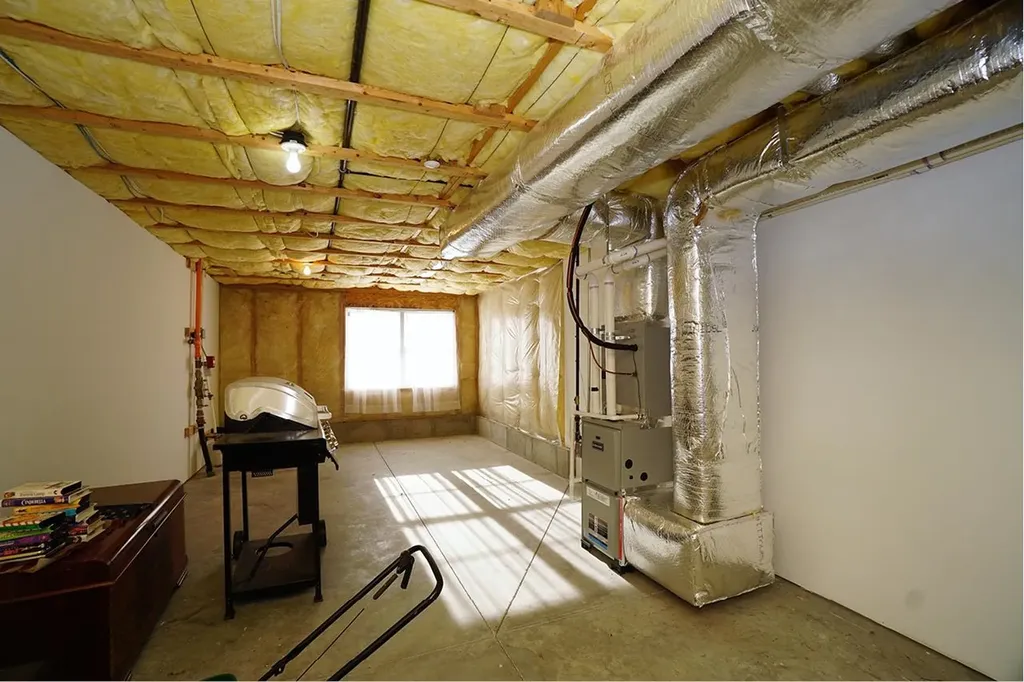 118-3 Hall Road Fremont NH 03044