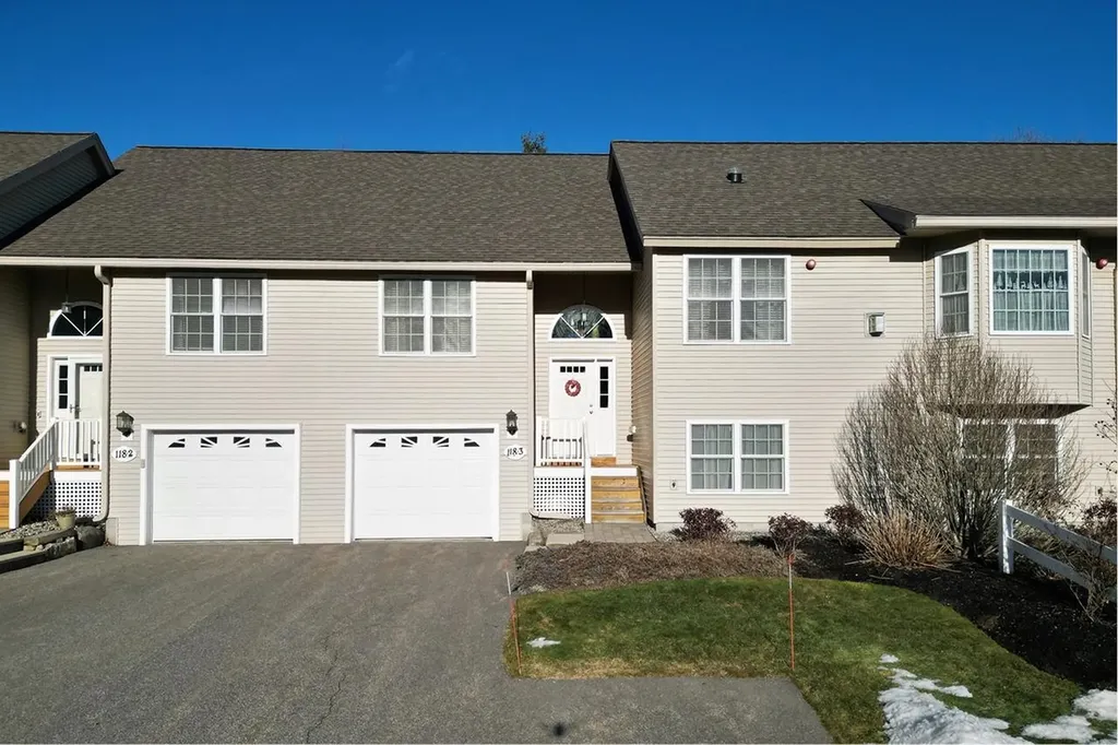 118-3 Hall Road Fremont NH 03044